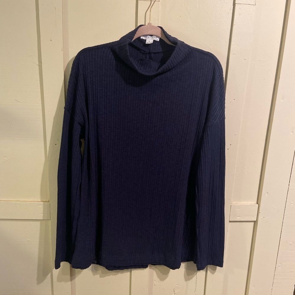 Love riche cowl neck long sleeve blouse with open back size large